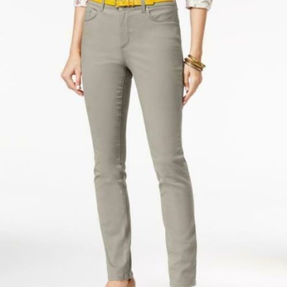 Charter Club Lexington Straight-Leg Jeans - Picture 1 of 1